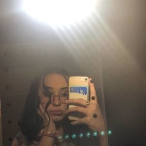 Meet your Posher, Ysabela